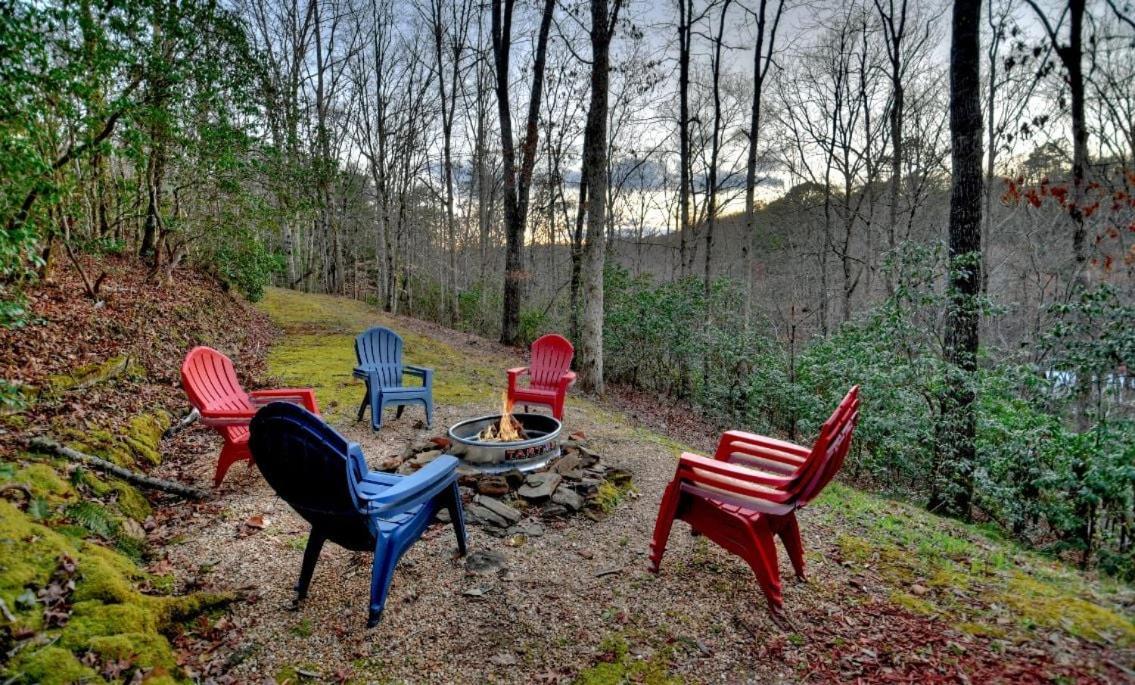 American Dream Americana Decor Close To Downtown Blue Ridge Exterior foto